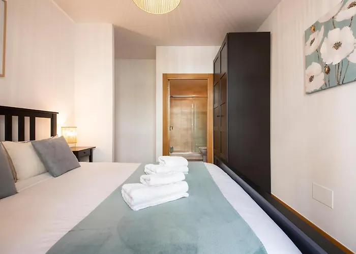 Legazpi, Amplio, Moderno Y Centrico Apartament *