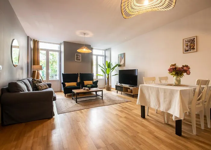 Legazpi, Amplio, Moderno Y Centrico سان سيباستيان